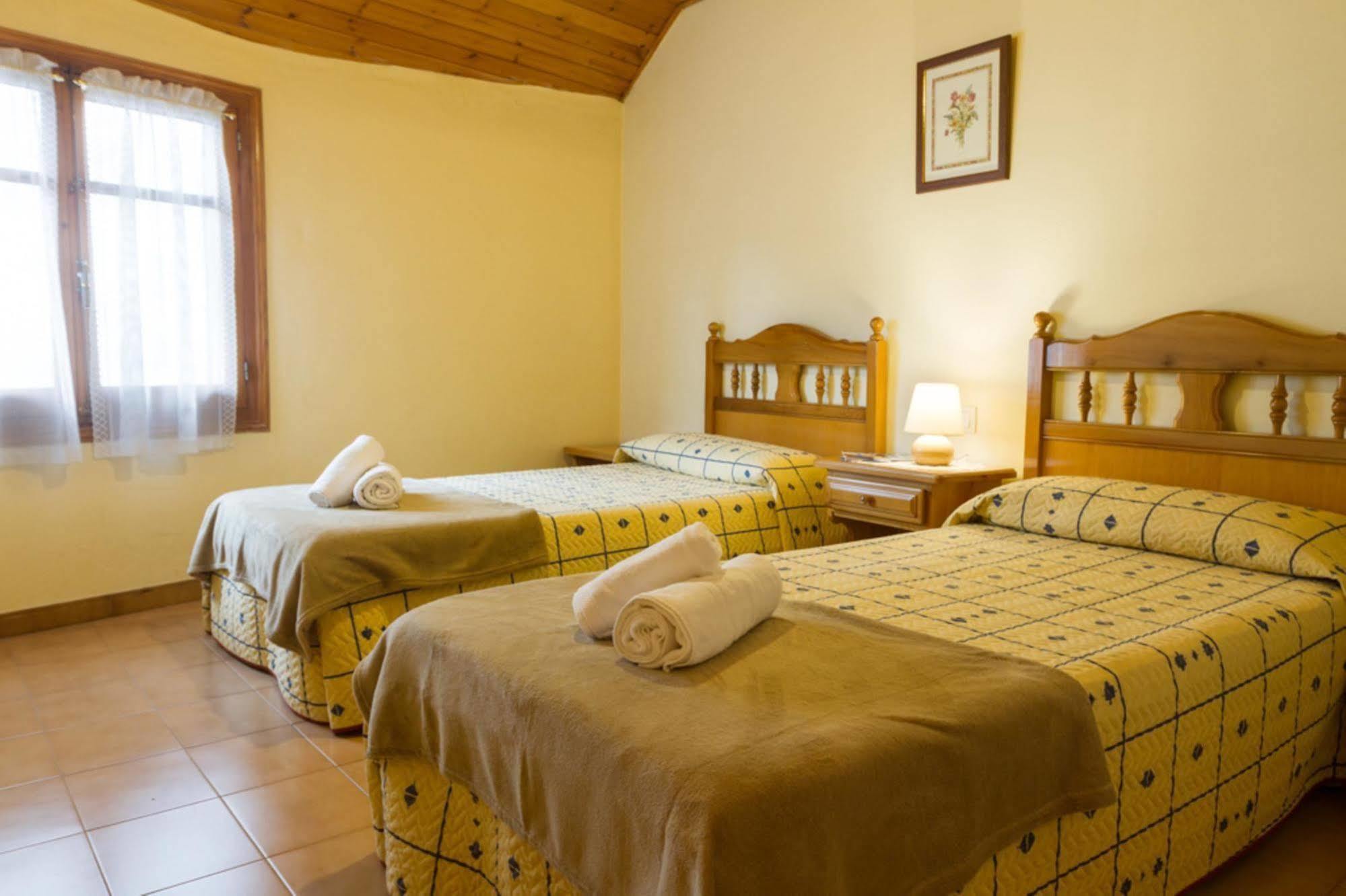 Hostal Aiguamog Salardu Luaran gambar
